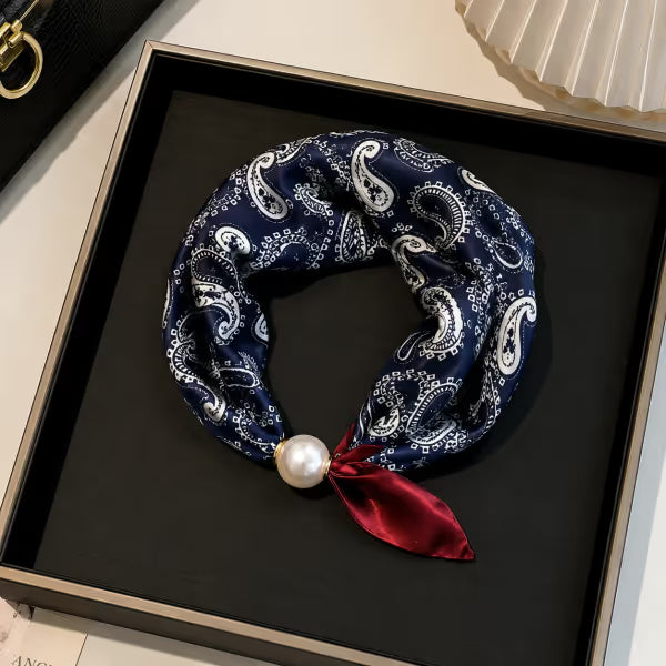 🔥2026 TOP SALE ✨ Effortless Glamour: Pop-On Pearl Necklace Scarf 🧣
